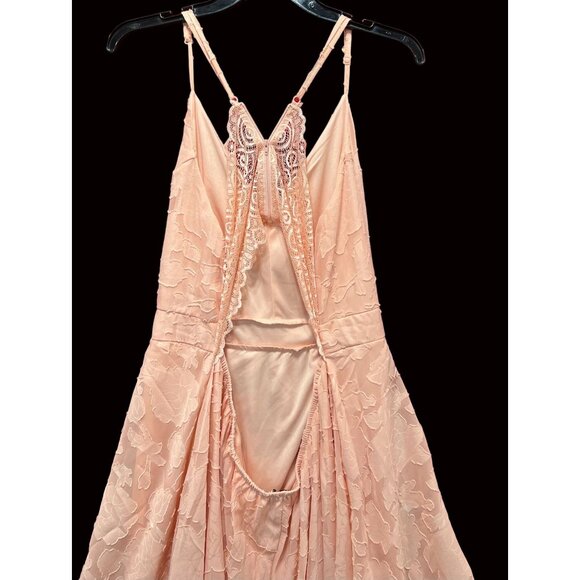 Rue 21 - Women's Summer Sleeveless High Low Hem Ruffle Dress - Pink - 2X - Picture 12 of 16